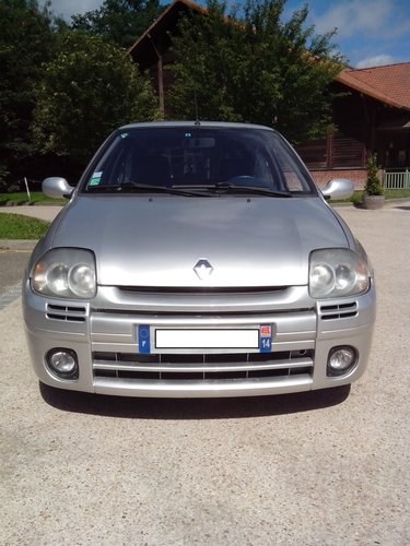 2001 Nice Clio RS Titane Grey jsut as new For Sale