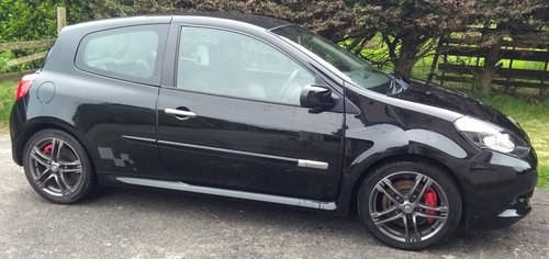 2013 Renault CLIO 2.0 200 RENAULTSPORT For Sale