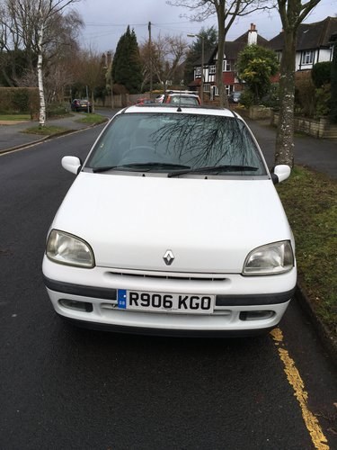 Low mileage Clio (1998) Kaufen Bei
