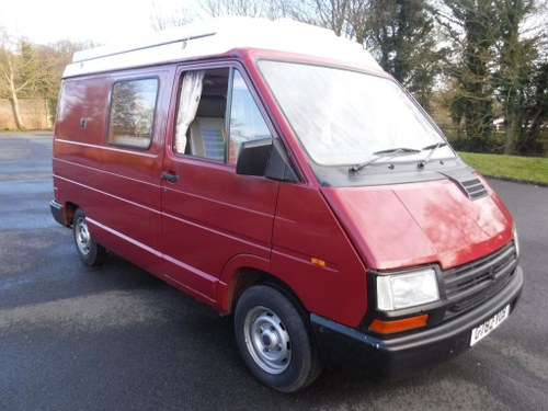 **REMAINS AVAILABLE**1990 Renault Camper For Sale by Auction