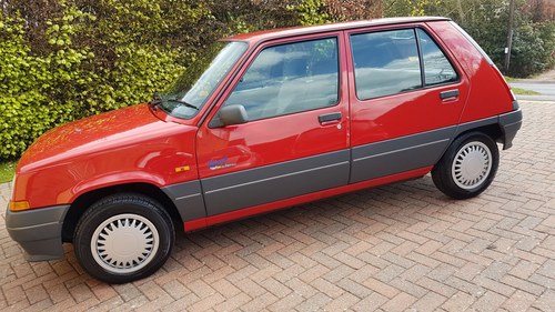 1990 Without doubt the best example, a time machine! For Sale
