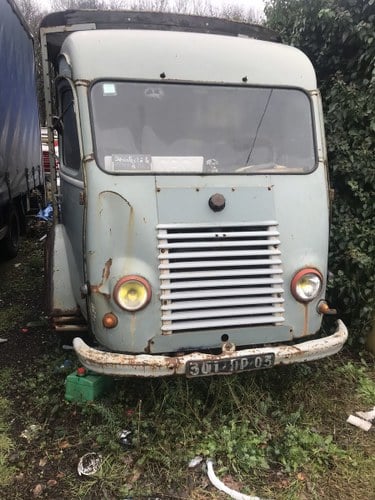 1958 Renault galleon For Sale