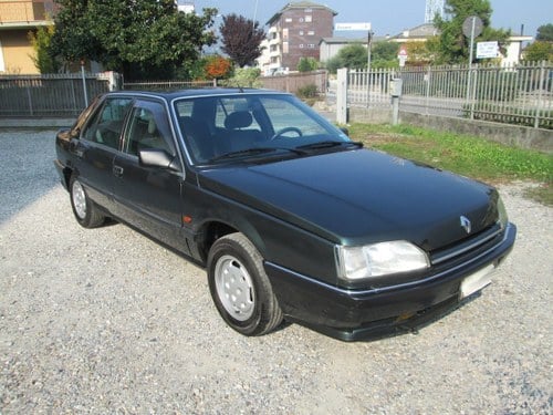 1992 Renault R 25 2.0 In vendita