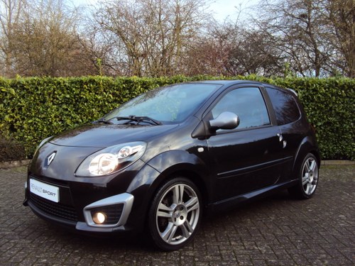 2009 A STUNNING Low Mileage RENAULTSPORT TWINGO 133 'CUP PACK'  For Sale