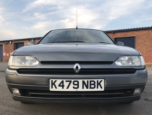1993 Renault Safrane Early 2.0l 12v RT with options SOLD