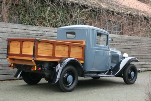 Renault Vivaquatre Plateau (Pick Up), 1933 VERKAUFT