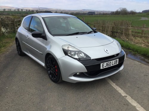 2010 Clio rs 200 2.0 vvt cup pck / rs monitor / leather For Sale