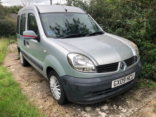 A 2009 Renault Kangoo Constables Openroad - 11/11/2020 For Sale by Auction