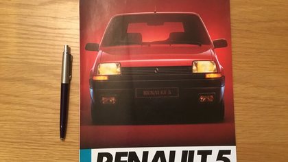 Renault 5 brochure
