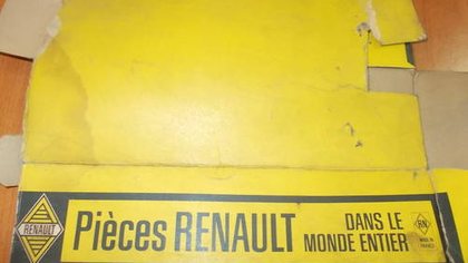 Stock of spare parts Renault