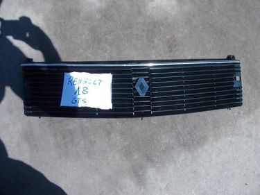 Front grill Renault 18 gts