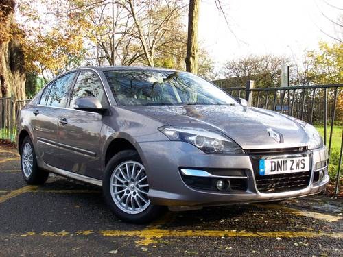 2011 Renault Laguna 1.5dCi Expression 5dr-Lovely Example With FSH In vendita