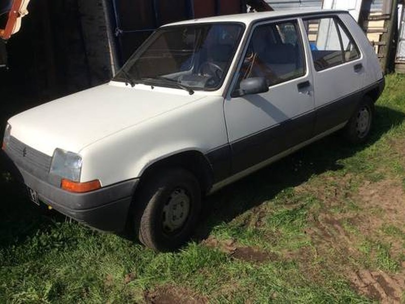 Renault 5