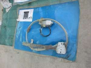 Right lift window motor with mechanism for Renault 9-11 For Sale (picture 1 of 6)