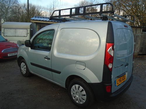 2012 64,000 MILES ONLY ON THIS KANGOO COMPACT LIGHT VAN 61  PLATE In vendita
