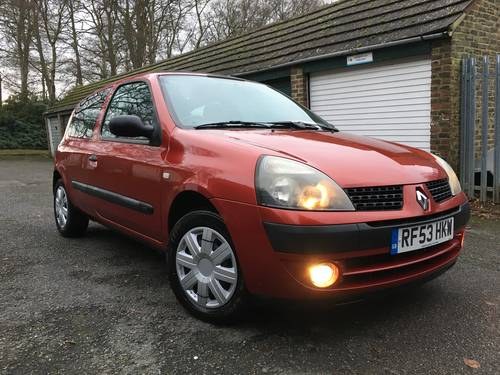 2003 1 lady owner from new. An ideal 1st car. VERKAUFT