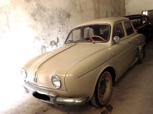 1957 RENAULT DAUPHINE For Sale