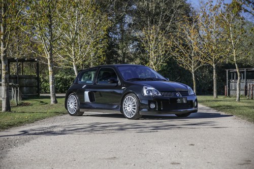 2005 Renault Clio V6 Sport For Sale