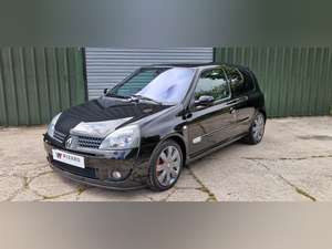 2005 Clio Renaultsport 182 16V Full Cup Pack (picture 1 of 14)