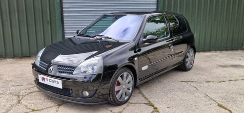 Picture of Clio Renaultsport 182 16V Full Cup Pack