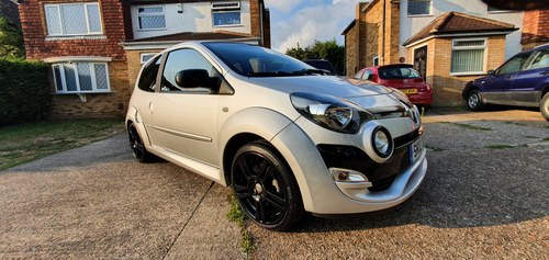 2012 Rare spec and low mileage Twingo RS 133 Till salu