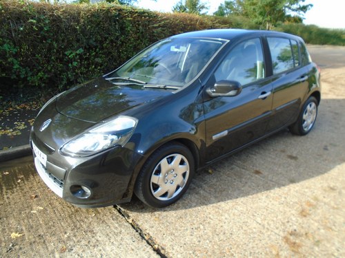 2011 Renault Clio Expression 1.2 Petrol 5dr Manual For Sale