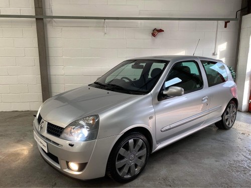 2004 A Cherished 1 OWNER Low Mileage Renaultsport Clio 182 For Sale