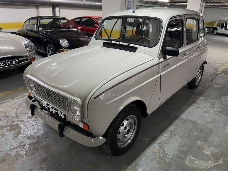 Renault 4 TL Savane