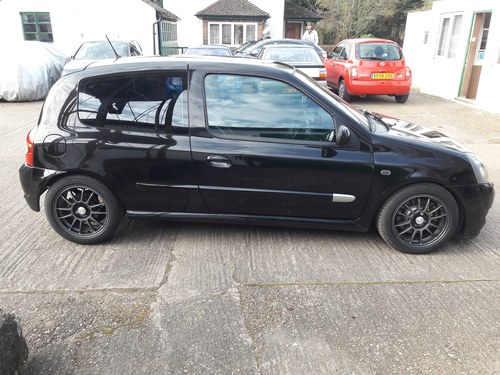 2005 Renault Clio Sport 182 by: Mark Fish Motorsport. REDUCING!! For Sale