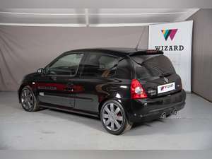 2005 Renault Clio 182 'Cup Pack options' (picture 11 of 50)
