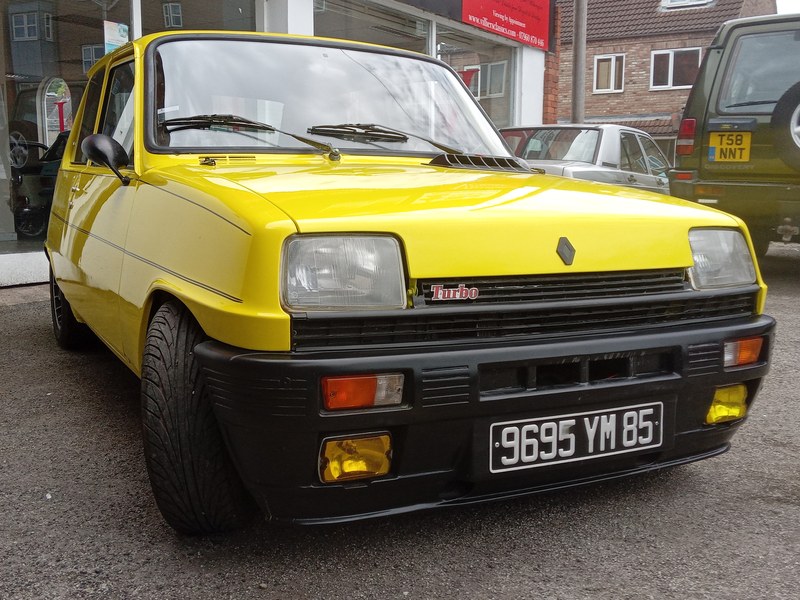 Renault 5 Alpine Turbo 1983 - a photo on Renault 5 Alpine Turbo 1983 - a photo on