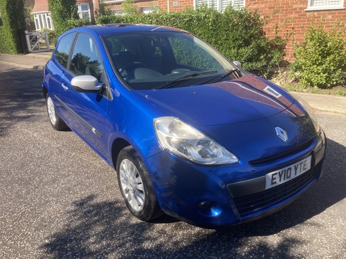 2010 Renault clio 1.2 i-music For Sale
