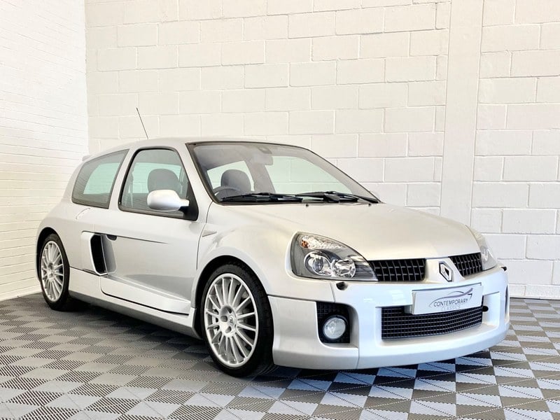Renaultsport Clio V6 255