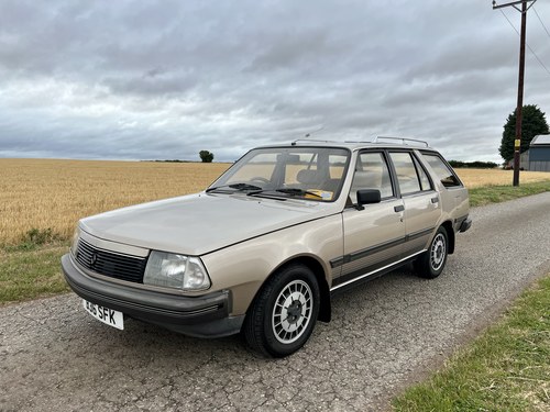 1985 Renault 18 GTX mk2 Estate *52,129 miles VENDUTO