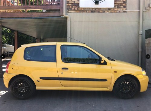 2000 Sunflower yellow rs172 phase 1 À venda