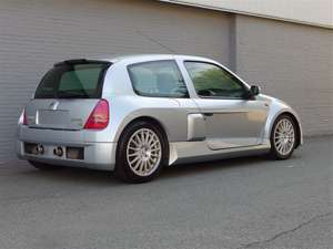 Renault Clio V6 2003 Very Rare and Unique! For Sale (picture 4 of 12)