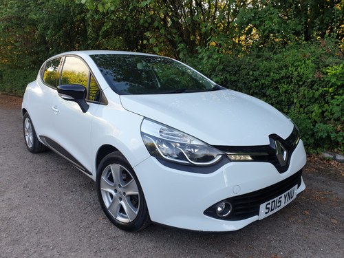 2015 Renault clio dynamique media nav 0.9cc petrol 5dr **low For Sale