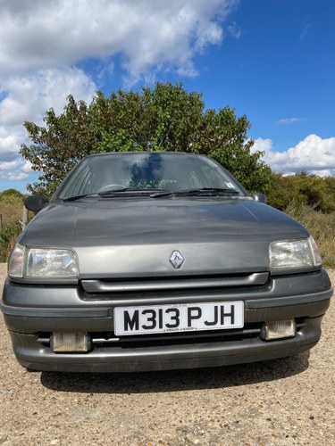 1994 1995 Renault Clio Mk1 Baccara. RARE, full leather, FSH For Sale