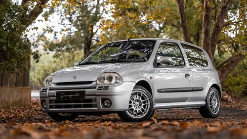 Picture of 2000 - RenaultSport Clio II 2.0 16v (172 Phase 1) - For Sale