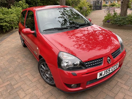 2005 Renault Clio Renaultsport 182 Trophy