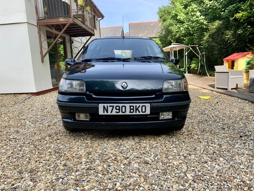 1996 Renault Clio Baccara Auto
