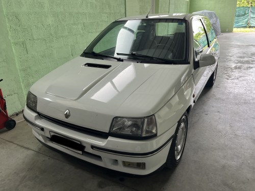 1993 Renault Clio 1.8 16v In vendita