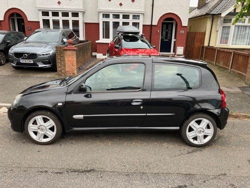 2003 Renault Clio 172
