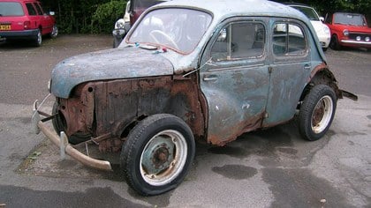 1952 Renault 4 CV Restoration Project