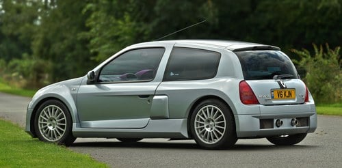2001 Renault Clio - 5