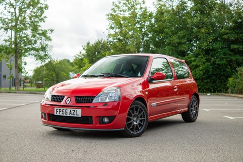 2005 RenaultSport Clio Trophy 182