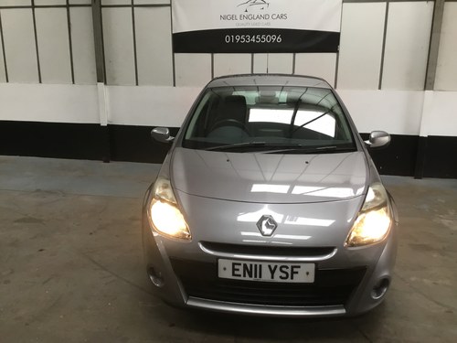 2011 Renault Clio Dynamique Tomtom 16V