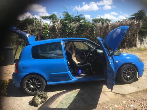 2005 Renault Clio Renaultsport 182 16V