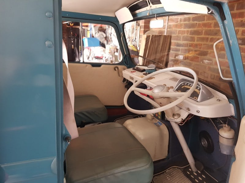 1966 Renault Estafette - 2 1966 Renault Estafette - 2