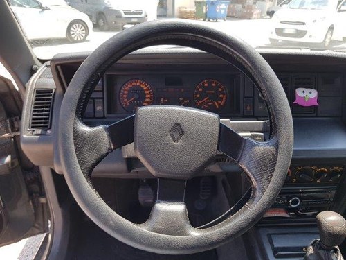 1990 Renault 21 - 9